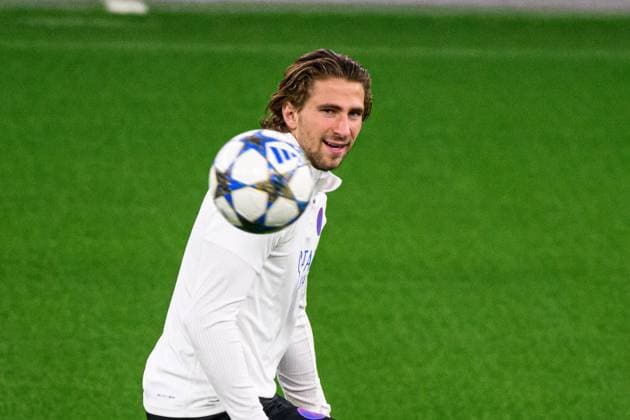 LEVERKUSEN, GERMANY - 20 OCTOBER, 2025: Illia Zabarnyi - UEFA Champions League, MD-1, Practice PSG at BayArena.  Copyright: xx