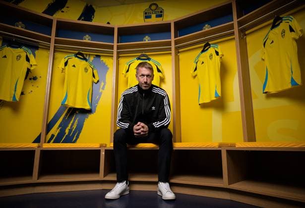 251020 Graham Potter, new head coach of the Swedish men s national football team, poses for a portrait on October 20, 2025 in Stockholm. Photo: Joel Marklund BILDBYRAN kod JM JM0744 bbeng fotboll football soccer fotball porträtt portrait sverige sweden sverige a Copyright: JOELxMARKLUND BB251020JM070