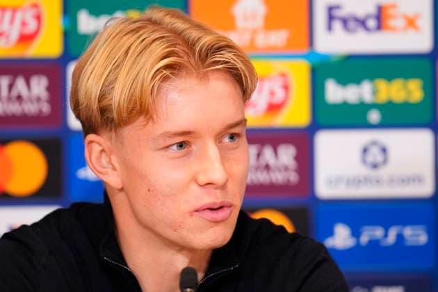 Denmark Champions League Dortmund Daniel Svensson during Borussia Dortmund s press conference, PK, Pressekonferenz at Parken on Monday, October 20, 2025. Borussia Dortmund faces FC Copenhagen in the Champions League at Parken on Tuesday. (Photo: Liselotte Sabroe Scanpix 2025) , Copenhagen Denmark Copyright: LiselottexSabroex spdk20251020-193752-L