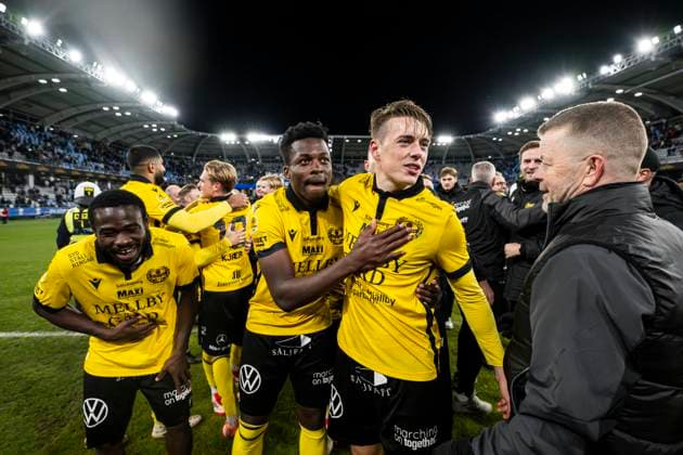 251020 Mjällbys Elliot Stroud jublar efter fotbollsmatchen i Allsvenskan mellan IFK Göteborg och Mjällby den 20 oktober 2025 i Göteborg. Copyright: CARLxSANDIN BB251020CS042