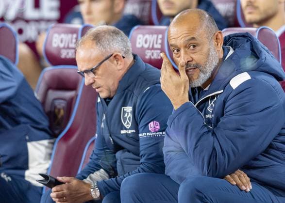 West Ham United v Brentford, Premier League, Football, The London Stadium, London, UK - 20 Oct 2025 West Ham United Head Coach Nuno Espirito Santo London The London Stadium Stratford GBR, UK NEWSPAPERS OUT Copyright: xEllixBirchx