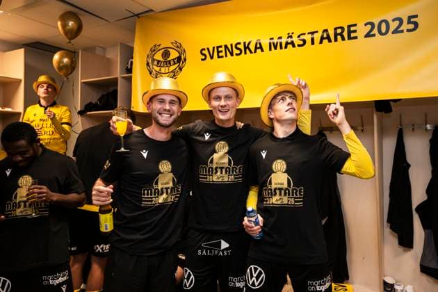 251020 Mjällbys spelare jublar efter fotbollsmatchen i Allsvenskan mellan IFK Göteborg och Mjällby den 20 oktober 2025 i Göteborg. Copyright: CARLxSANDIN BB251020CS068
