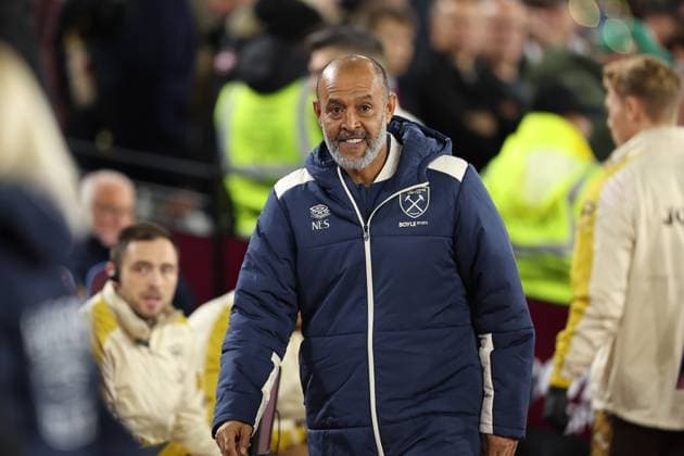 West Ham United v Brentford, Premier League West Ham United manager Nuno Espirito Santo during the West Ham United v Brentford Premier League match at the London Stadium, London, England on 20 October 2025 Credit: Katie Chan Every Second Media Editorial use only. All images are copyright Every Second Media Limited. No images may be reproduced without prior permission. All rights reserved. Premier League and Football League images are subject to licensing agreements with Football DataCo Limited. see https: www.football-dataco.com Copyright: xIMAGO EveryxSecondxMediax ESM-1626-0028 KatiexChanx xEveryxSecondxMediax