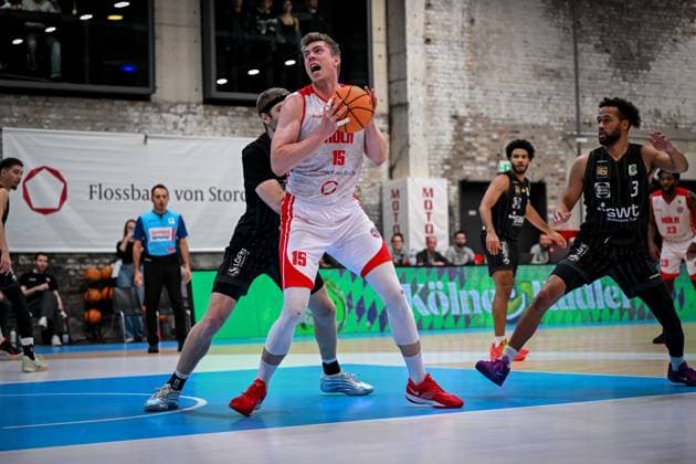 Barmer 2. Basketball Bundesliga ProA: Rheinstars Köln vs. Tigers Tübingen, 20.10.2025 Björn Rohwer (RheinStarsKöln 15), Barmer 2. Basketball Bundesliga ProA: Rheinstars Köln vs. Tigers Tübingen am 20.10.2025 in der Motorworld Köln in Koeln (Nordrhein-Westfalen) Copyright: xBEAUTIFULxSPORTS Mueller-Laschetx