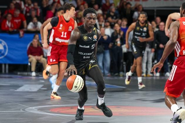 Barra Njie (Basketball Loewen Braunschweig, 13), GER, FC Bayern Basketball vs. Basketball Loewen Braunschweig, Basketball, BBL Pokal, Achtelfinale, Saison 2025 2026, 20.10.2025, GER, FC Bayern Basketball vs. Basketball Loewen Braunschweig, Basketball, BBL Pokal, Achtelfinale, Saison 2025 2026, 20.10.2025 Muenchen Copyright: xEibner-Pressefoto JennixMaulx EP_JML