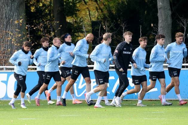 DEU, DFL, 2. FBL Hertha BSC, Training, 21.10.2025, Sportforum, Berlin, DEU, DFL, 2. FBL Hertha BSC, Training, im Bild Hertha-Spielerkreis DFL - regulations prohibit any use of Photographs as image sequences and or quasi-video