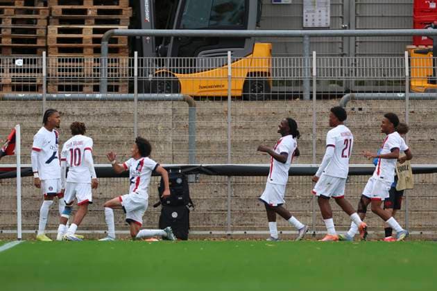 Mathis Jangeal (FC Paris Saint-Germain U19) celebrates after scoring his team s second goal with teammates during the UEFA Youth League 2025 26 match between Bayer 04 Leverkusen and Paris Saint-Germain on October 21, 2025 in Leverkusen, Germany. (Photo by Oliver Kaelke DeFodi Images) Mathis Jangeal FC Paris Saint Germain U19 celebrates after scoring his team s second goal with teammates during the UEFA Youth League 2025 26 match between Bayer 04 Leverkusen and Paris Saint Germain on October 21, 2025 in Leverkusen, Germany Photo by Oliver Kaelke DeFodi Images