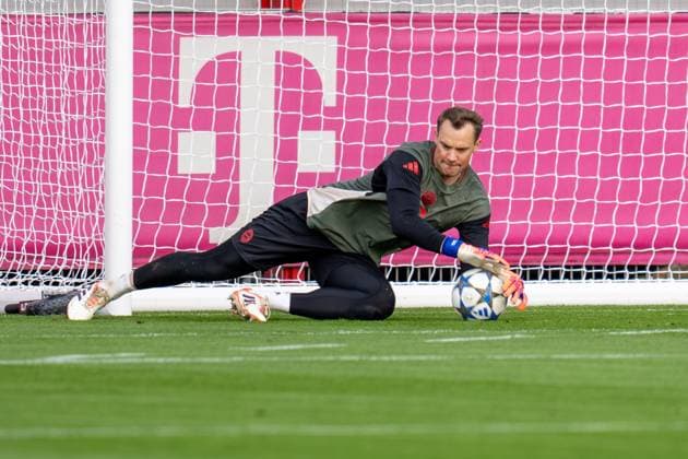 Manuel Neuer 1 (FC Bayern Muenchen) beim Anschlusstraining, Abschlusstraining, FC Bayern Muenchen vs. Club Brugge, Fussball, Champions League, 21.10.2025 Muenchen Bayern Deutschland