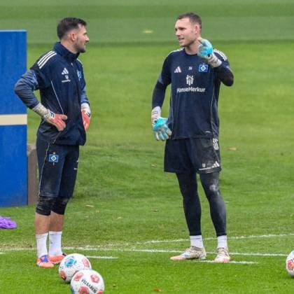 Heuer Fernandes Daniel Peretz Daniel ( HSV ) Deutschland , Hamburg , Volksparkstadion , Trainingsgelände Fussball , 1. Bundesliga , Training des Hamburger SV