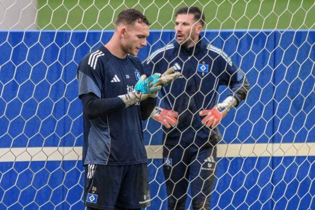 Peretz Daniel Heuer Fernandes Daniel ( HSV ) Deutschland , Hamburg , Volksparkstadion , Trainingsgelände Fussball , 1. Bundesliga , Training des Hamburger SV