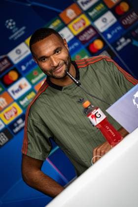 Fußball Champions League Pressekonferenz FC Bayern München am 21.10.2025 auf dem Trainingsgelände an der Säbener Straße in München Jonathan Tah ( München ) Photo by FC Bayern München via REVIERFOTO