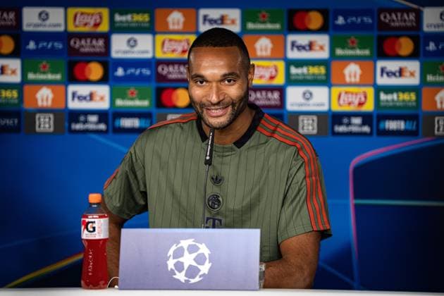Fußball Champions League Pressekonferenz FC Bayern München am 21.10.2025 auf dem Trainingsgelände an der Säbener Straße in München Jonathan Tah ( München ) Photo by FC Bayern München via REVIERFOTO