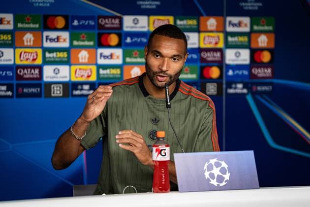 Fußball Champions League Pressekonferenz FC Bayern München am 21.10.2025 auf dem Trainingsgelände an der Säbener Straße in München Jonathan Tah ( München ) Photo by FC Bayern München via REVIERFOTO