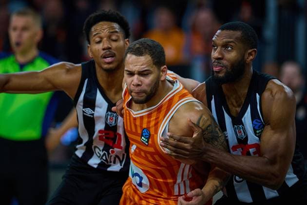 GER, ratiopharm ulm vs. Besiktas GAIN Istanbul, Basketball, 4. Runde, BKT EuroCup, Spielzeit 2025 2026, 21.10.2025 GER, ratiopharm ulm vs. Besiktas GAIN Istanbul, Basketball, 4. Runde, BKT EuroCup, Spielzeit 2025 2026, 21.10.2025 Neu-Ulm Copyright: xEibner-Pressefoto GeraldxOelze-dexStoppanyx EP_ODS
