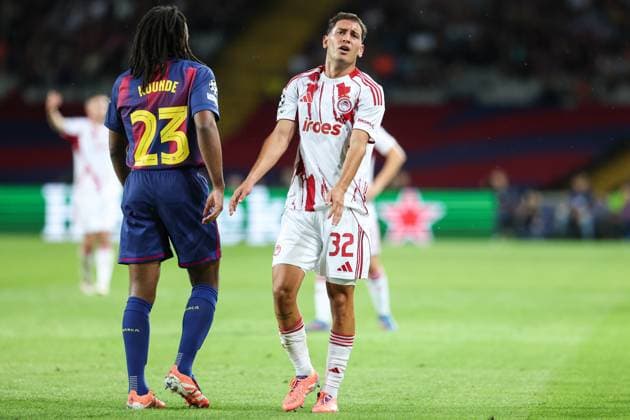 October 21, 2025, Barcelona, Barcelona, SPAIN: Santiago Hezze of Olympiacos FC gestures during the UEFA Champions League 2025 26 League Phase MD3 match between FC Barcelona, Barca and Olympiacos FC at Estadi Olimpic Lluis Companys on October 21, 2025 in Barcelona, Spain. Barcelona SPAIN - ZUMAa181 20251021_zaa_a181_318 Copyright: xIrinaxR.xHipolitox