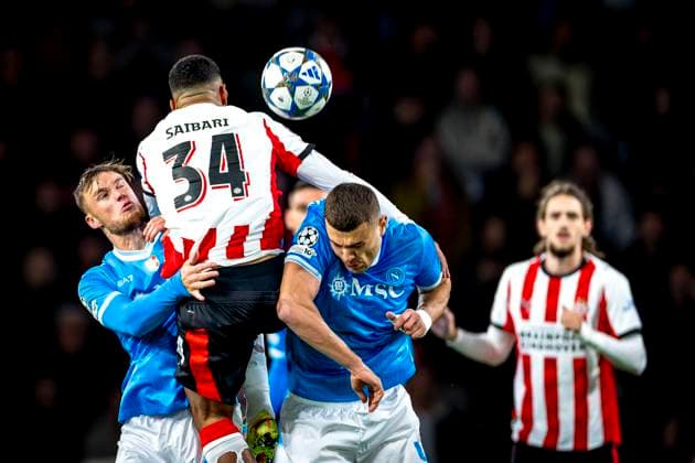 PSV Eindhoven midfielder Ismael Saibari, SSC Napoli defender Alessandro Buongiorno during the match PSV Eindhoven vs SSC Napoli at the Philips stadium for the Champions League - League phase - Matchday 3 season 2025-2026 in EINDHOVEN, Netherlands on 21 oktober 2025, (photo by Marcel van Dorst EYE4images DeFodi Images) PSV Eindhoven midfielder Ismael Saibari, SSC Napoli defender Alessandro Buongiorno during the match PSV Eindhoven vs SSC Napoli at the Philips stadium for the Champions League phase Matchday 3 season 2025 2026 in EINDHOVEN, Netherlands on 21 oktober 2025, photo by Marcel van Dorst EYE4images DeFodi Images