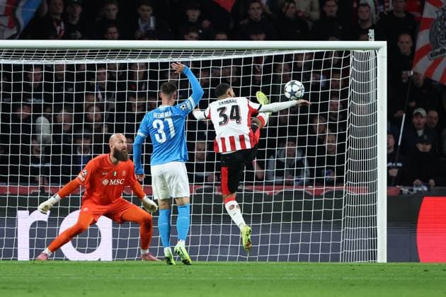 EINDHOVEN , 21-10-2025 , Philips Stadium , season 2025 2026 , UEFA Champions League football , League phase Matchday 3 , match between PSV and Napoli , picture shows PSV player Ismael Saibari scores but offsite PSV - Napoli  x31629695x Copyright: