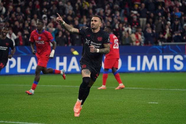 Fussball, UEFA Champions League 2025 2026, Bayer 04 Leverkusen - Paris Saint-Germain FC, 21.10.2025 Bayarena Leverkusen, aleix garcia , jubelt Bayer 04 Leverkusen, Aktion, Einzelbild,