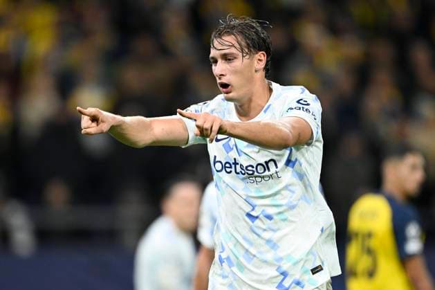 Royale Union Saint-Gilloise v Inter Milan - UEFA Champions League BRUSSELS, BELGIUM - OCTOBER 21 : Esposito Pio forward of FC Internazionale Milano celebrating scoring a goal during the UEFA Champions League 2025 26 League Phase MD3 match between Royale Union Saint-Gilloise and Inter Milan on October 21, 2025 in Brussels, Belgium, 21 10 2025 Brussels Belgium  Copyright: xNicoxVereeckenx