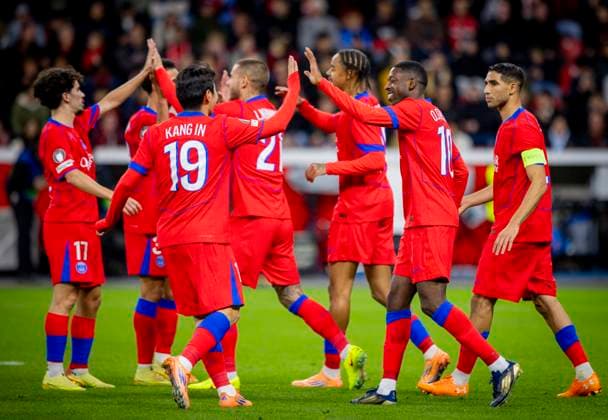 Leverkusen, Germany. 21st Oct 2025. . Goal celebration Kang-in Lee (Paris) Ousmane Dembele (Paris) Bayer Leverkusen - Paris St. Germain 18.10.2025
