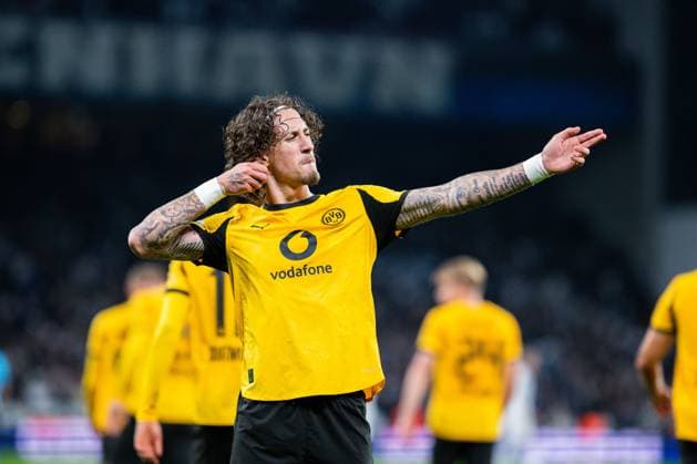 21.10.2025 - Fußball, 2025 2026, Champions League, 3. Spieltag, FC Kopenhagen - Borussia Dortmund: Fabio Silva (Dortmund) jubelt nach seinem Tor zum 1:4