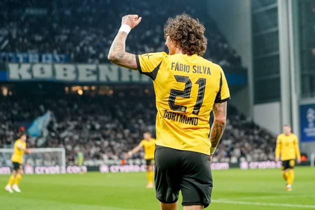 Fabio Silva (Borussia Dortmund) celebrates after scoring his team s fourth goal during the UEFA Champions League 2025 26 League Phase MD3 match between F.C. Copenhagen and Borussia Dortmund at Parken Stadium on October 21, 2025 in Copenhagen, Denmark. (Photo by Alex Gottschalk DeFodi Images) Fabio Silva Borussia Dortmund celebrates after scoring his team s fourth goal during the UEFA Champions League 2025 26 League Phase MD3 match between F C Copenhagen and Borussia Dortmund at Parken Stadium on October 21, 2025 in Copenhagen, Denmark Photo by Alex Gottschalk DeFodi Images
