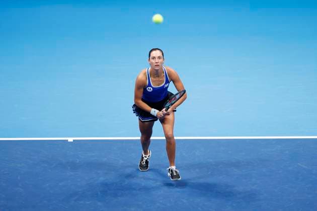 October 22, 2025, Tokyo, Japan: McCartney KESSLER (USA) in action against Linda NOSKOVA (CZE) during their match at the Toray Pan Pacific Open Tennis at Ariake Colosseum in Tokyo. The tournament runs from October 20 to 36. Noskova won 7-5, 3-6, 4-6. Tokyo Japan - ZUMAm191 20251022_aap_m191_004 Copyright: xRodrigoxReyesxMarinx
