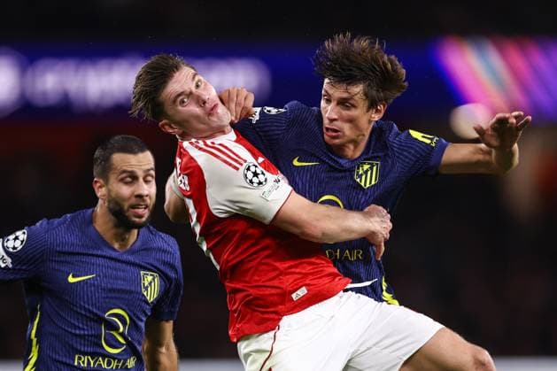 Arsenal v Atletico Madrid 21 October 2025, London - UEFA Champions League - League Stage - Arsenal v Atletico Madrid - Viktor Gyokeres of Arsenal and Robin Le Normand of Atletico Madrid - Photo: Jacques Feeney Offside. London UK Copyright: xJacquesxFeeneyx xOffsidexOffside