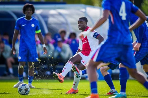 SURREY , 22-10-2025 , Chelsea Football Club Training Ground , season 2025 2026 , UEFA Youth League football , League phase Matchday 3 , match between Chelsea and Ajax , picture shows Ajax player Pharell Nash Chelsea - Ajax (Youth League)  x31639331x Copyright: