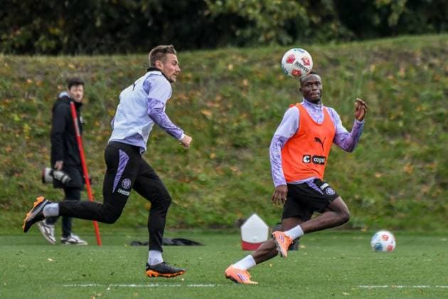 Hauke Wahl Abdoulie Ceesay ( Pauli ) Deutschland , Hamburg , Trainingsgelände an der Kollaustrasse , Fussball , 1. Bundesliga , Training des FC St Pauli