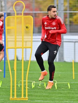 22.10..2025 - Fussball - 2. Fussball - Bundesliga - Saison 2025 2026 - 1. FC Nürnberg Nuernberg FCN ( Club ) - Training - Sportfoto Zink - xwoxzix - Rafael Lubach (18, 1. FC Nürnberg FCN )