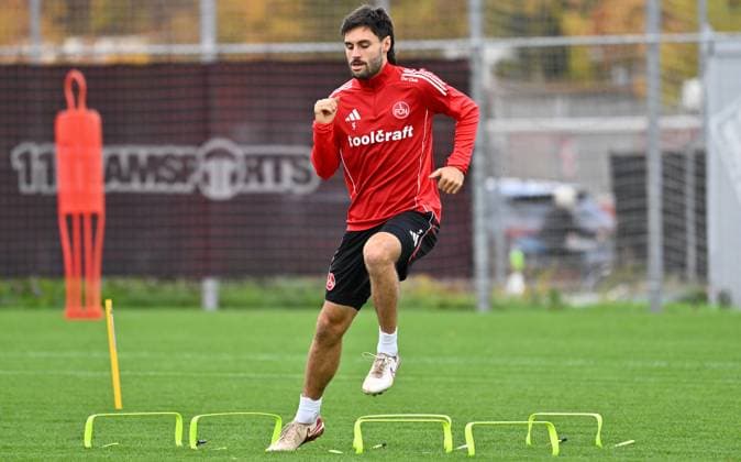 22.10..2025 - Fussball - 2. Fussball - Bundesliga - Saison 2025 2026 - 1. FC Nürnberg Nuernberg FCN ( Club ) - Training - Sportfoto Zink - xwoxzix - Tom Baack (5, 1. FC Nürnberg FCN )