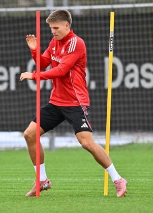 22.10..2025 - Fussball - 2. Fussball - Bundesliga - Saison 2025 2026 - 1. FC Nürnberg Nuernberg FCN ( Club ) - Training - Sportfoto Zink - xwoxzix - Finn Ole Becker (25, 1. FC Nürnberg FCN )
