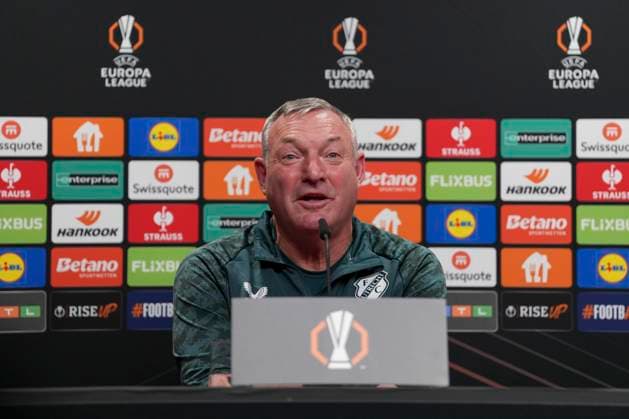 Ron Jans (FC Utrecht, Cheftrainer) , Pressekonferenz des FC Utrecht vor dem dritten Europa League Spiel in der Ligaphase, Pressegespräch, Deutschland, Fussball, UEFA Europa League, 3.Spieltag, 2025 2026, SC Freiburg vs. FC Utrecht, 22.10.2025, Pressekonferenz des FC Utrecht vor dem dritten Europa League Spiel in der Ligaphase, Pressegespräch, Europa-Park Stadion, Freiburg, Deutschland Freiburg Europa-Park Stadion Baden-Württemberg Deutschland Copyright: xArnexAmbergx