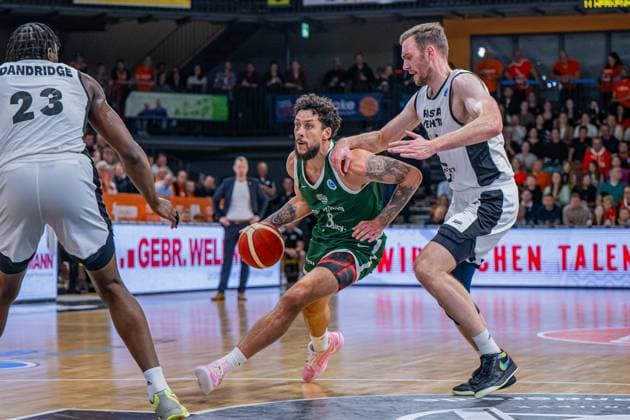 Basketball FIBA Europe Cup, Saison 2025 2026, Herren, Hauptrunde, Gruppenphase, 2. Spieltag, 22.10.2025, RASTA Vechta - Sporting CP Lisabon Brandon Johns ( 0 - Sporting CP) in Aktion Vechta RASTA Dome Niedersachsen Deutschland