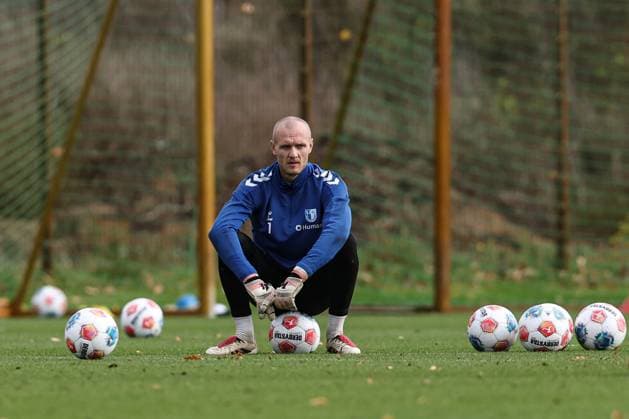 Torwart Dominik Reimann (1. FC Magdeburg,1) - 2. Fußball Bundesliga Saison 2025-2026 Training 1. FC Magdeburg an der Avnet Arena in Magdeburg - Fußball,Mann,Männer,Deutschland,22.10.2025