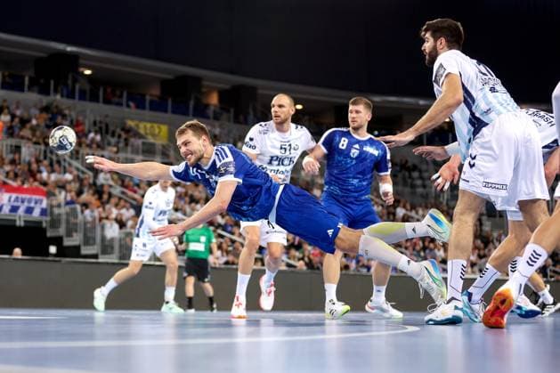 HC Zagreb v OTP Bank Pick Szeged: EHF Champions League Ihar Bialiauski of HC Zagreb shoots during the Men s EHF Champions League group B match between HC Zagreb and OTP Bank Pick Szeged at Arena Zagreb on October 22, 2025. in Zagreb, Croatia.  IgorxKralj PIXSELL