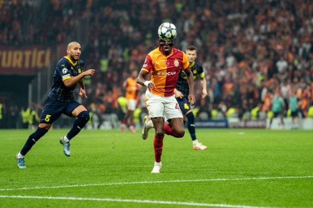 Galatasaray A.S. v FK Bodo Glimt - UEFA Champions League 2025 26 League Phase MD3 Victor Osimhen of Galatasaray SK is in action during the UEFA Champions League match between Galatasaray and Bodo Glimt at the Rams Park in Istanbul, Turkey, on October 22, 2025. Istanbul Istanbul Turkey  Copyright: xYagizxGurtugx originalFilename:gurtug-galatasa251022_npipU.jpg
