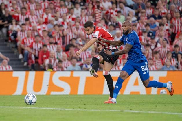 UEFA Champions League Athletic Club vs Qarabag FK Gorka Guruzeta of Athletic Club in action during Champions League 2025 26 League phase match between Athletic Club and Qarabag FK at San mames stadium. Bilbo (Basque Country). October 22, 2025. (Gari Garaialde Bostok Photo) Bilbao Bizkaia Spain Editorial Use Only  Copyright: xGarikoitzxGaraialdex xBostokxPhotox Bostok Photo GarixGaraialdex GG2510220212
