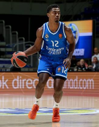 Maccabi Tel-Aviv v Real Madrid, Euroleague, season 2025 2026, round 6 Belgrade, Serbia. 22th Oct, 2025. Real Madrid s Theo Maledon during the Euroleague basketball match between Maccabi Tel-Aviv and Real Madrid on October 22. 2025. in Belgrade, Serbia. Belgrade Serbia Copyright: xPedjaxMilosavljevic STARSPORTx