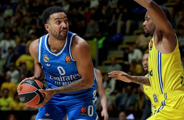 Maccabi Tel-Aviv v Real Madrid, Euroleague, season 2025 2026, round 6 Belgrade, Serbia. 22th Oct, 2025. Real Madrid s Trey Lyles during the Euroleague basketball match between Maccabi Tel-Aviv and Real Madrid on October 22. 2025. in Belgrade, Serbia. Belgrade Serbia Copyright: xPedjaxMilosavljevic STARSPORTx