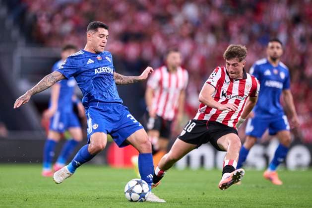 ESP: Athletic Club - Qarabag FK,. UEFA Champions League. Matchday 3. Pedro Bicalho of Qarabag FK, Mikel Jauregizar of Athletic Club during the UEFA Champions League match, between Athletic Club and Qarabag FK, matchday 3, played at San Mames Stadium on October 22, 2025 in Bilbao, Spain. kpng Copyright: xCesarxOrtizx xPRESSINx PS_241022_ATH_QAR_2526_012