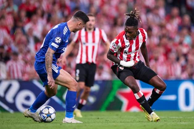 ESP: Athletic Club - Qarabag FK,. UEFA Champions League. Matchday 3. Pedro Bicalho of Qarabag FK, Nico Williams of Athletic Club during the UEFA Champions League match, between Athletic Club and Qarabag FK, matchday 3, played at San Mames Stadium on October 22, 2025 in Bilbao, Spain. kpng Copyright: xCesarxOrtizx xPRESSINx PS_241022_ATH_QAR_2526_020