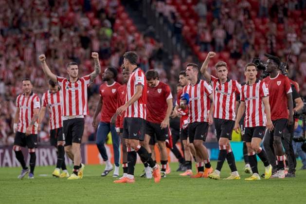 UEFA Champions League Athletic Club vs Qarabag FK Players of Athletic Club celebrate winning tha match during Champions League 2025 26 League phase match between Athletic Club and Qarabag FK at San mames stadium. Bilbo (Basque Country). October 22, 2025. (Gari Garaialde Bostok Photo) Bilbao Bizkaia Spain Editorial Use Only  Copyright: xGarikoitzxGaraialdex xBostokxPhotox Bostok Photo GarixGaraialdex GG2510220858