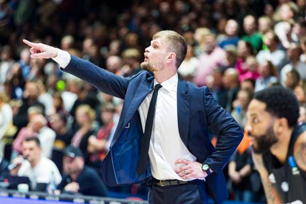 22.10.2025, xomx, Basketball BKT EuroCup, NINERS Chemnitz - London Lions v.l. Tautvydas Sabonis (London Lions) Chemnitz