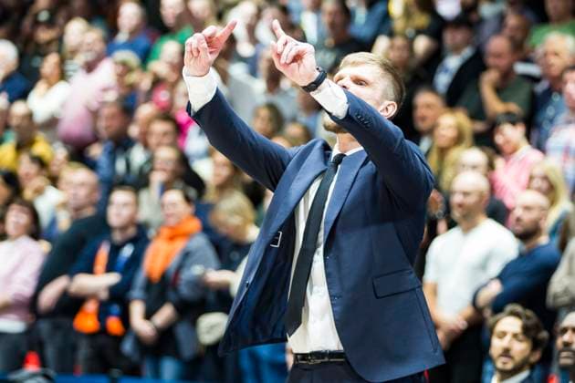 22.10.2025, xomx, Basketball BKT EuroCup, NINERS Chemnitz - London Lions v.l. Tautvydas Sabonis (London Lions) Chemnitz