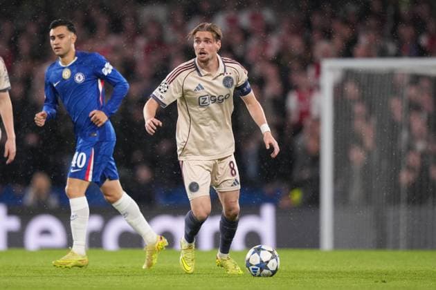 LONDON , 22-10-2025 , Stamford Bridge , season 2025 2026 , UEFA Champions League football , League phase Matchday 3 , match between Chelsea and Ajax , picture shows Ajax player Kenneth Taylor Chelsea - Ajax  x31643284x Copyright: