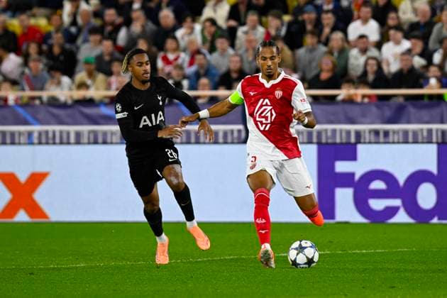 FOOTBALL : AS Monaco VS Tottenham Hotspur FC - UEFA Champions League - 22 10 2025 Eric Dier (ASM) Wilson Odobert (TOT) - Champions League match between AS Monaco and Tottenham Hotspur FC on October 22, 2025 at the Louis II Stadium in Monaco. MonacoMonaco  Copyright: xWilliamxCannarellax