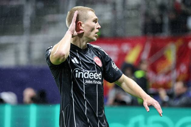 Rasmus Kristensen (Eintracht Frankfurt,13) jubelt nach seinem Tor UEFA Champions League, 3. Spieltag: Eintracht Frankfurt - FC Liverpool am 22.10.25 in Deutsche Bank Park, Frankfurt Frankfurt Deutsche Bank Park Frankfurt Deutschland Copyright: xAlfioxMarinox