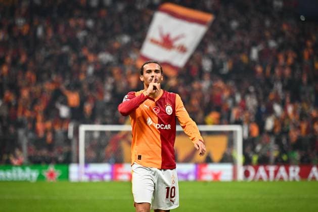 Galatasaray v Bodo Glimt - UEFA Champions League ISTANBUL, TURKIYE - OCTOBER 22: Leroy Sane of Galatasaray greets the fans after the UEFA Champions League third-week football match between Galatasaray and Bodo Glimt at RAMS Park in Istanbul, Turkiye on October 22, 2025. Cem Tekkesinoglu Anadolu Istanbul Turkey. Editorial use only. Please get in touch for any other usage.  Copyright: x2025xAnadoluxCemxTekkesinoglux